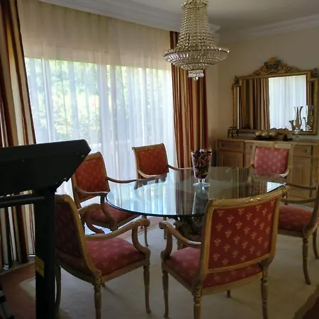 Βίλα Casa La Familia